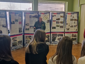 Razstava in predavanje 