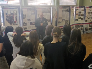 Razstava in predavanje 