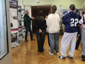 Razstava in predavanje 